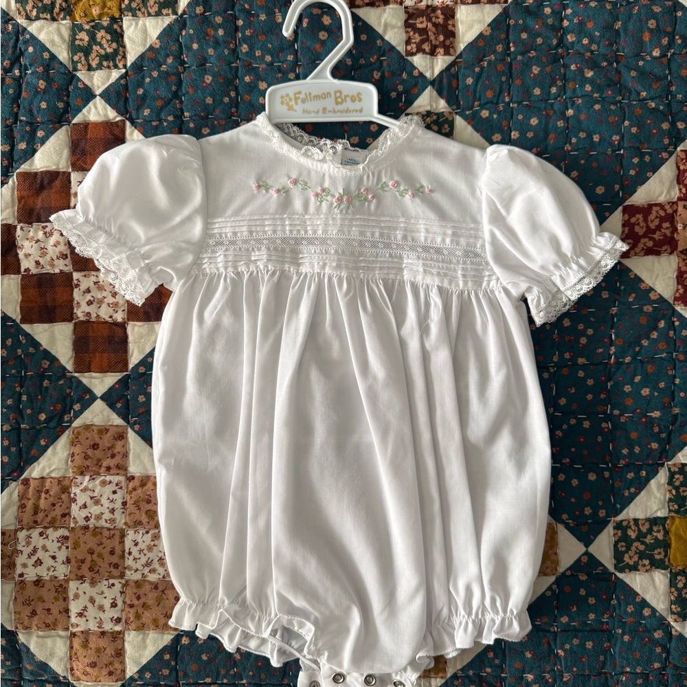 Feltman Bros White Baby Girl Matching Set